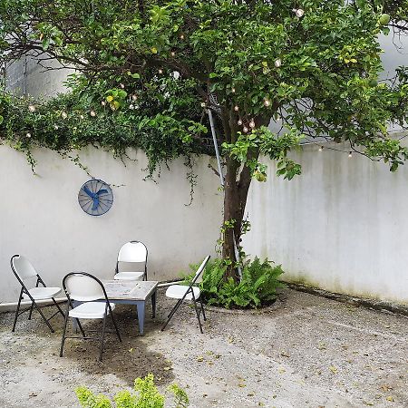 Hostal Aqui Me Quedo サン・ペドロ・スーラ エクステリア 写真